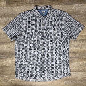 Toad&Co Navy and White Chevron Shirt